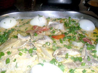 peixada com pirão e ovos nordeste